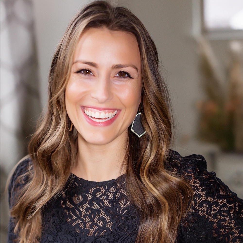 Meet your Posher, Brittany